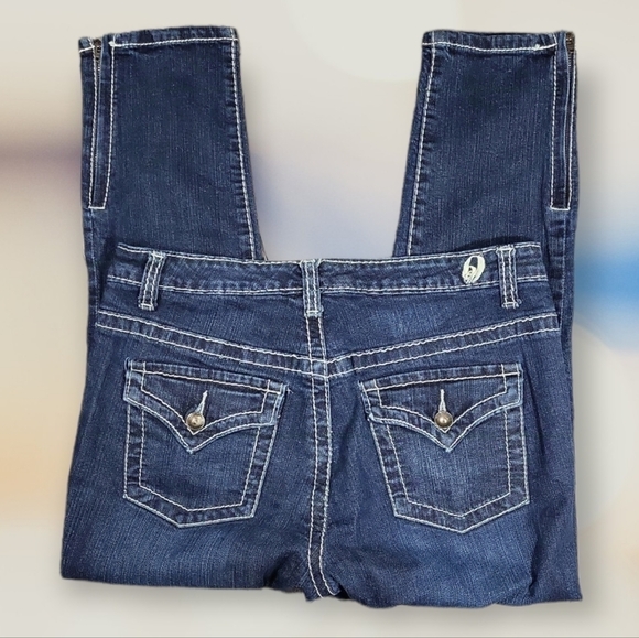 Nine West Date Night Capri Zipped Cuff Jeans - Picture 3 of 8